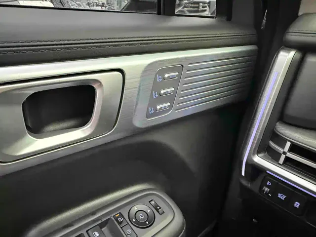 Hyundai Santa Fe — Фото автомобиля 10