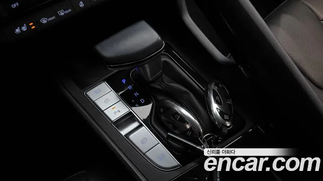 Hyundai Avante CN7 — Фото автомобиля 9
