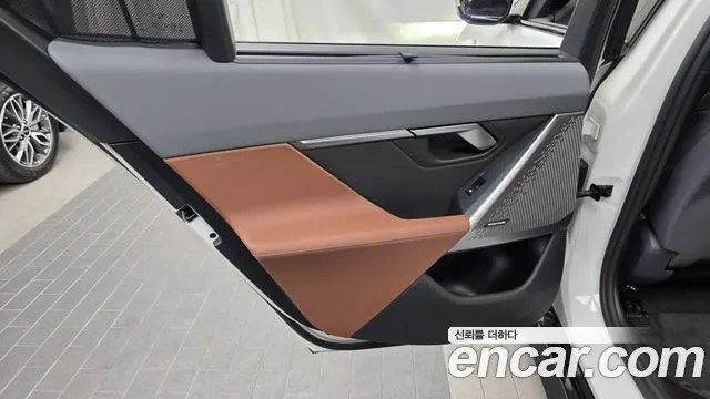 BMW 5 Series G60 — Фото автомобиля 14