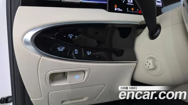 Genesis GV70 2.5T Бензин AWD — Фото автомобиля 14