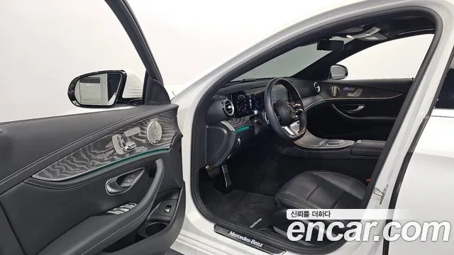 Mercedes-Benz E-Class W213 — Фото автомобиля 15