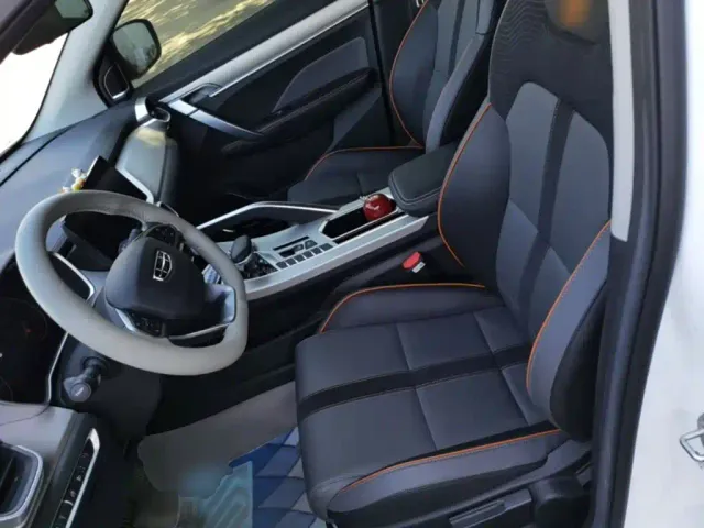 Geely Binyue — Фото автомобиля 14