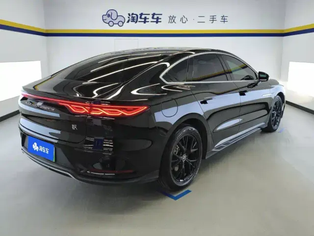 BYD Han — Фото автомобиля 3