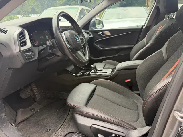 BMW 2 Series — Фото автомобиля 3
