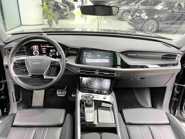 Audi Q6 — Фото автомобиля 4