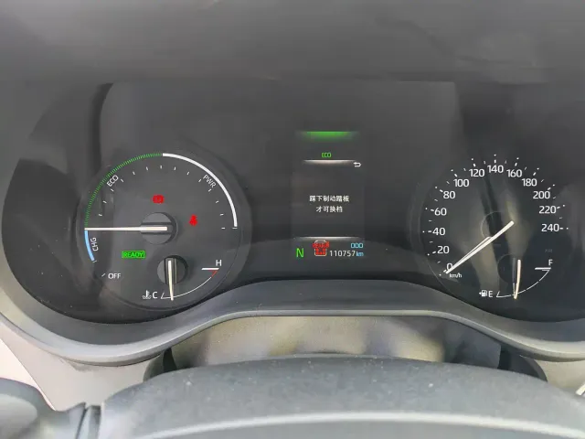 Toyota Granvia — Фото автомобиля 10