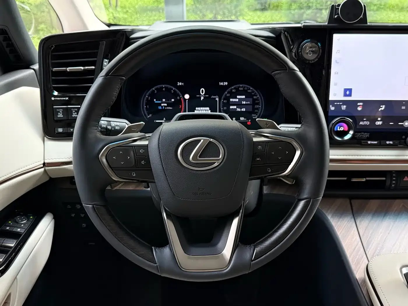 Lexus Lexus LM 2025 Model 500h Six-Seater Prestige Edition — Фото автомобиля 14