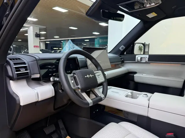 BYD FangChengBao Titanium 7 — Фото автомобиля 5