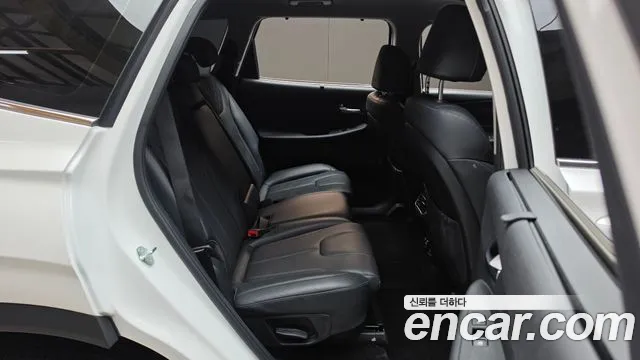 Hyundai Santa Fe New — Фото автомобиля 17