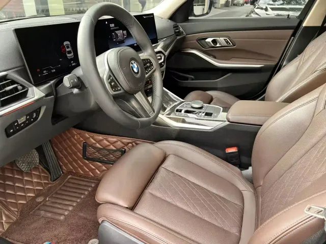 BMW 3 Series — Фото автомобиля 10