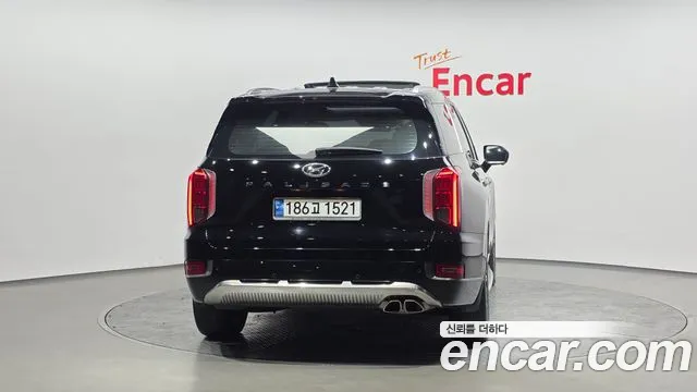 Hyundai Palisade Palisade Дизель 2.2 2WD — Фото автомобиля 4