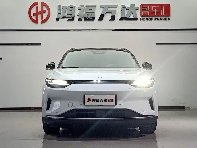 Leapmotor C11 — Фото автомобиля 2