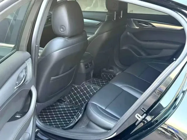 Cadillac CT5 — Фото автомобиля 5