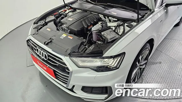 Audi A6 45 TFSI quattro Premium — Фото автомобиля 5