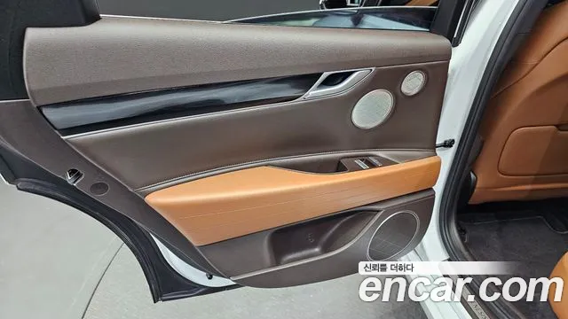 Genesis G80 RG3 — Фото автомобиля 14