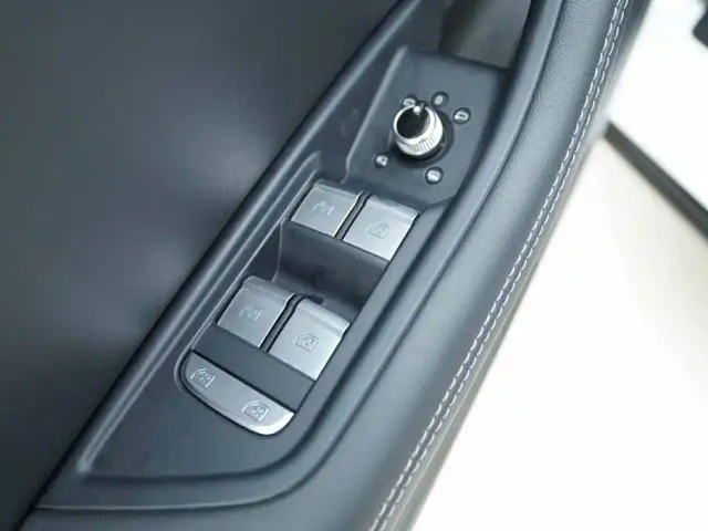 Audi A4L — Фото автомобиля 10