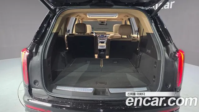 Cadillac XT6 — Фото автомобиля 29