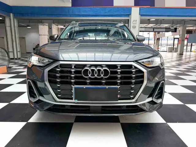 Audi Q3 — Фото автомобиля 2