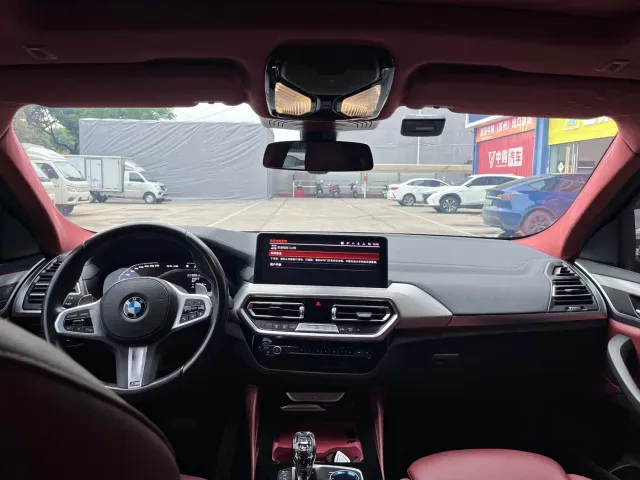 BMW X4 — Фото автомобиля 11