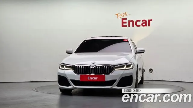 BMW 5 Series G30 — Фото автомобиля 3