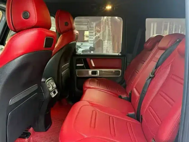 Mercedes-Benz G-Class — Фото автомобиля 11