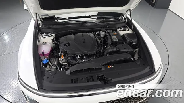 Hyundai Grandeur Grandeur (GN7) 2.5 Бензин 2WD — Фото автомобиля 6