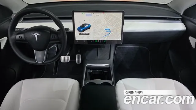 Tesla Model Y — Фото автомобиля 6