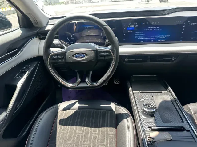 Ford Mondeo — Фото автомобиля 9