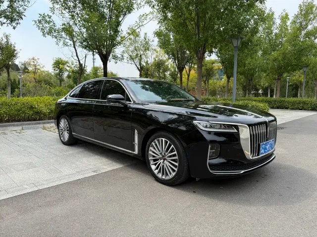 Hongqi H9 — Фото автомобиля 3
