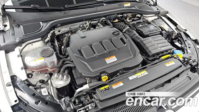 Volkswagen Golf Golf 8 поколение 2.0 TDI Prestige — Фото автомобиля 6