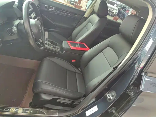 Honda Civic — Фото автомобиля 14