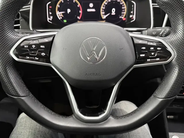 Volkswagen Tiguan L — Фото автомобиля 9