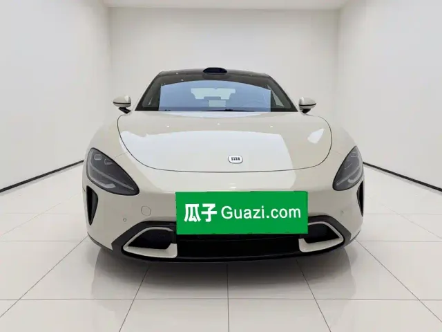 Xiaomi SU7 — Фото автомобиля 2