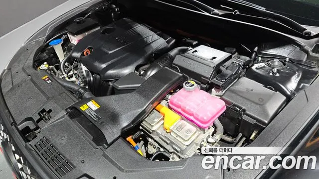 Hyundai Grandeur Grandeur (New) Hybrid — Фото автомобиля 9