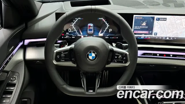 BMW 5 Series G60 — Фото автомобиля 13