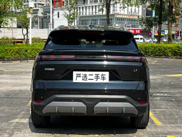 Geely Galaxy L7 — Фото автомобиля 8