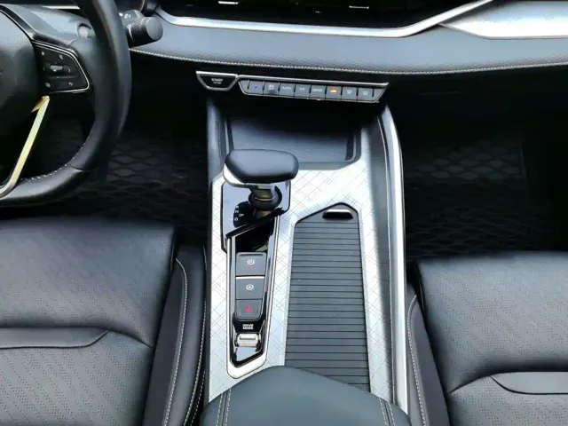 Geely Xingrui — Фото автомобиля 16