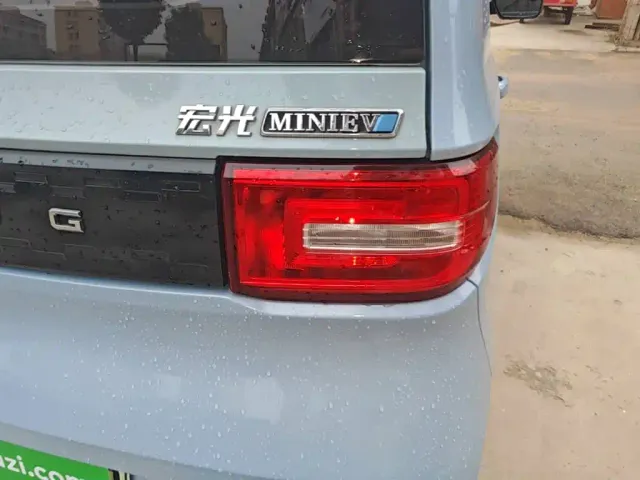 Wuling Hongguang Mini EV — Фото автомобиля 7