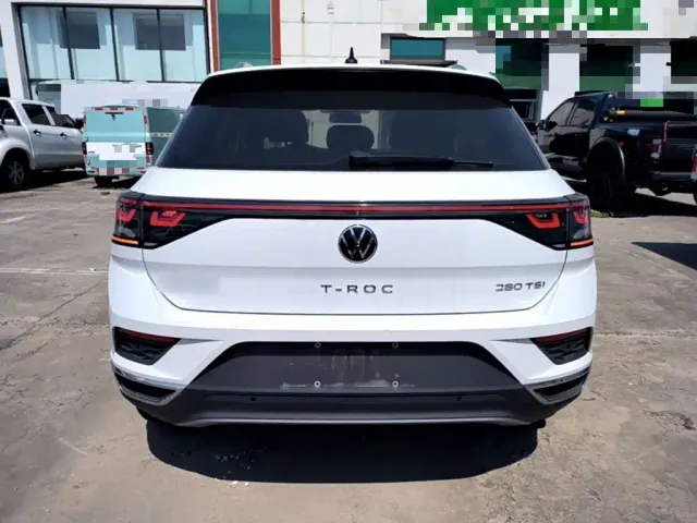 Volkswagen T-Roc — Фото автомобиля 5