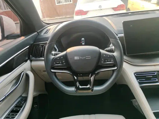 BYD Song PLUS — Фото автомобиля 15