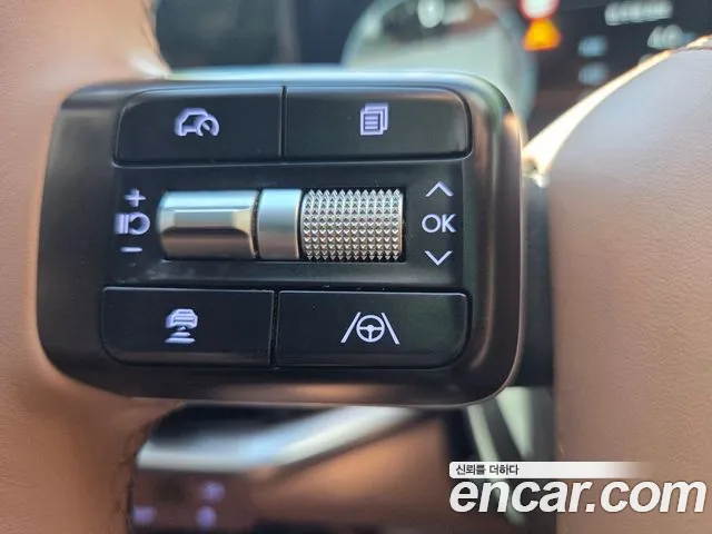Hyundai Grandeur Grandeur (GN7) 2.5 Бензин 2WD — Фото автомобиля 11