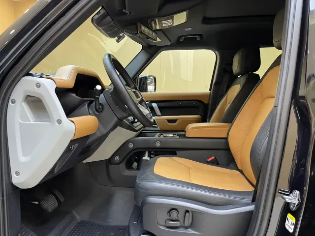Land Rover Defender — Фото автомобиля 4