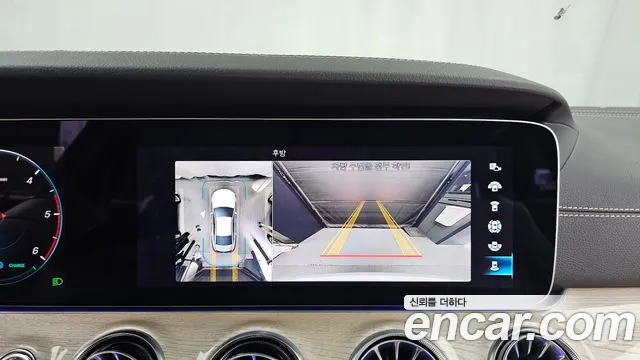 Mercedes-Benz CLS-Class — Фото автомобиля 15