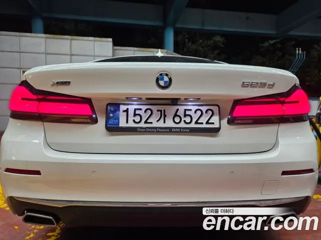 BMW 5 Series G30 — Фото автомобиля 3