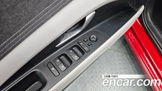 Hyundai AVANTE Avante (CN7) — Фото автомобиля 26