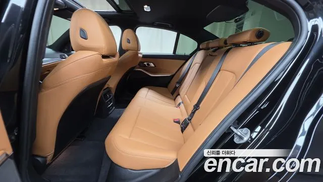 BMW 3-Series 3 серия (G20) 320i M Sport — Фото автомобиля 11