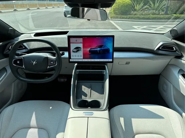 Arcfox Alpha S5 — Фото автомобиля 8