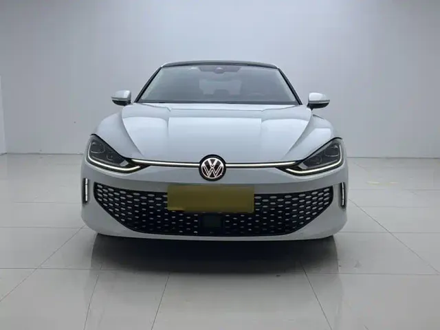 Volkswagen Lamando — Фото автомобиля 11