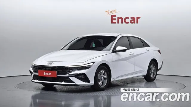 Фотография автомобиля — Hyundai Avante CN7