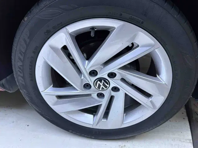Volkswagen Lamando — Фото автомобиля 23